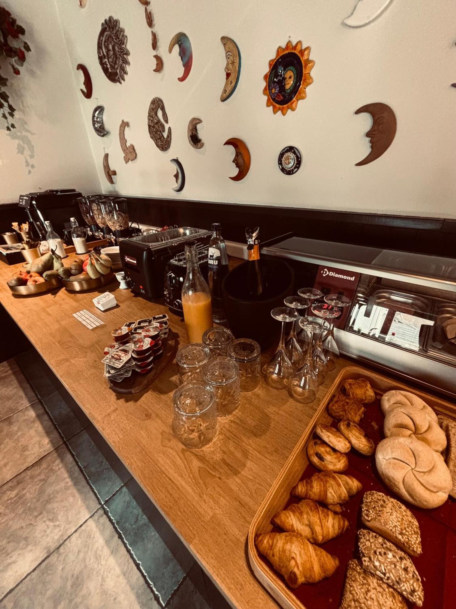 Hotel Mezza Notte 龙塞 外观 照片